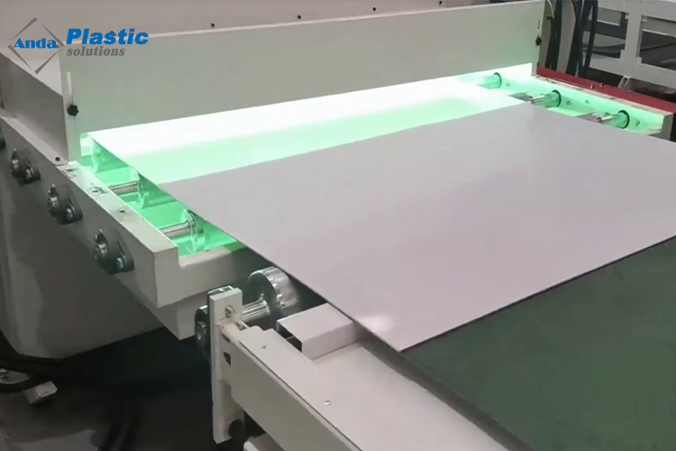 pvc marble sheet machine,pvc marble sheet making machine,PVC laminate sheet production line PVC Mermer Sayfa Makinesi, PVC Mermer Sac Yapma Makinesi, PVC Laminat Sac Üretim Hattı