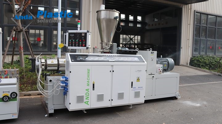 dekorasyon i&ccedil;in pvc plastik ekstr&uuml;de profil