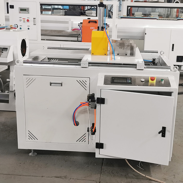 WPC Zemin Kaplama Makinesi