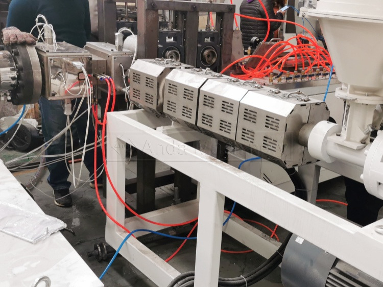 Wpc hattı, wpc profil ekstr&uuml;zyon hattı, wpc profil ekstr&uuml;zyon makinesi 