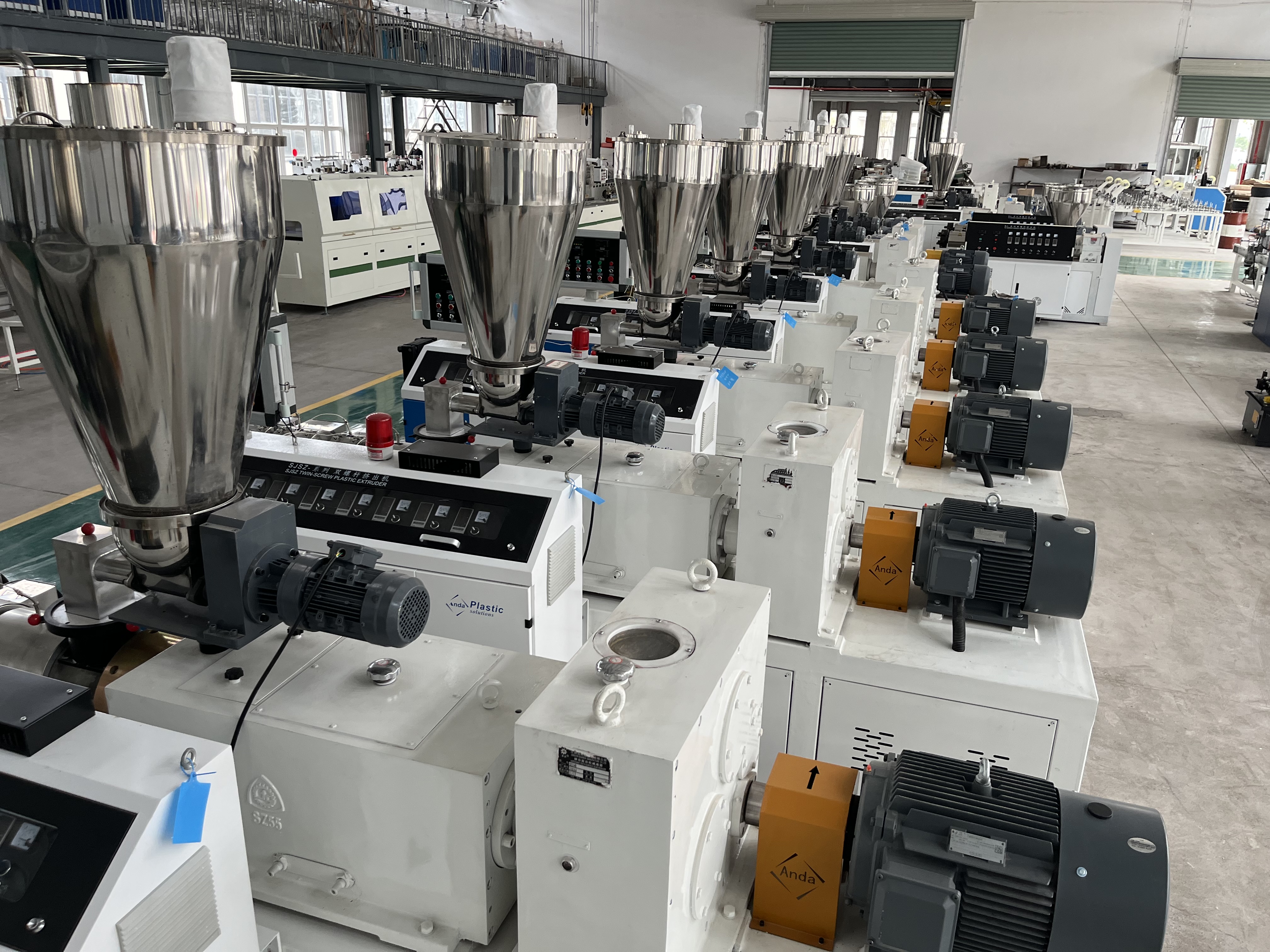 Plastik ekstruderin işlevi ve prensibi nedir?